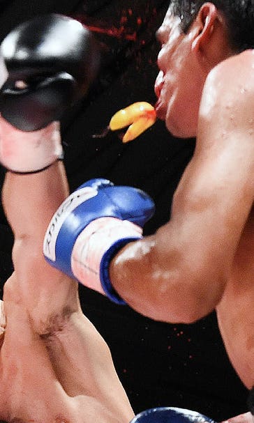 Yamanaka knocks out Santillan to defend WBC bantamweight title